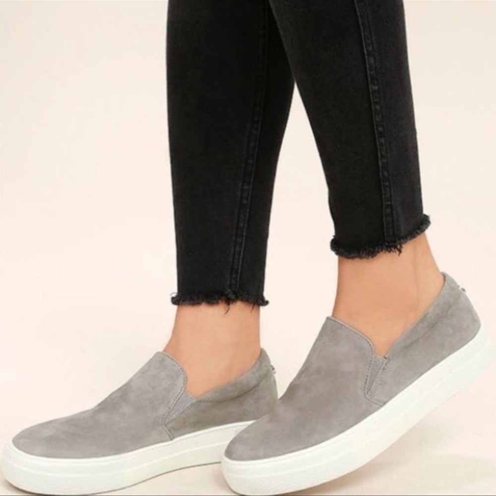 Steve Madden Suede Slip on